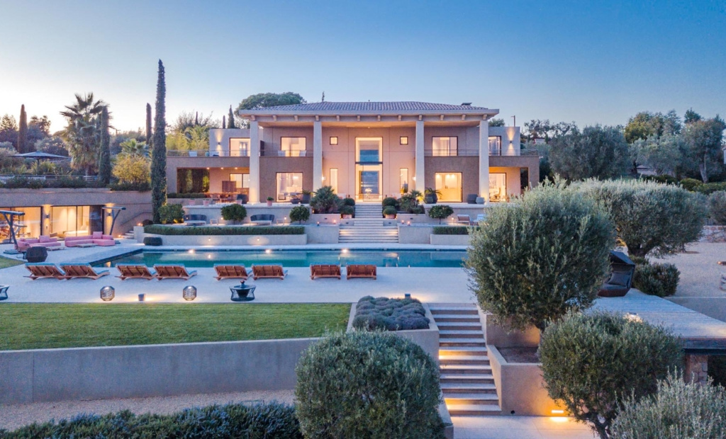 Investir à CANNES : Opportunités et A...